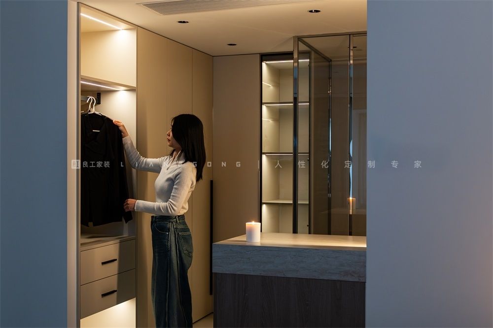 143㎡原木风格主卧装修案例