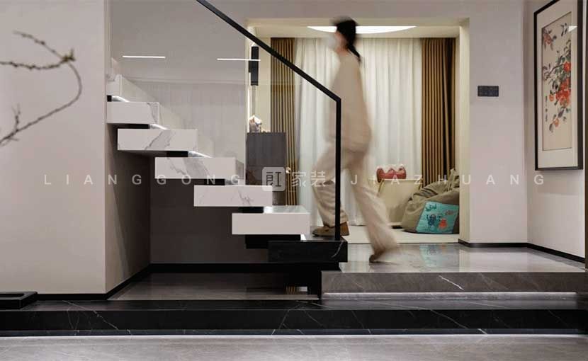 244㎡新中式风楼梯装修案例