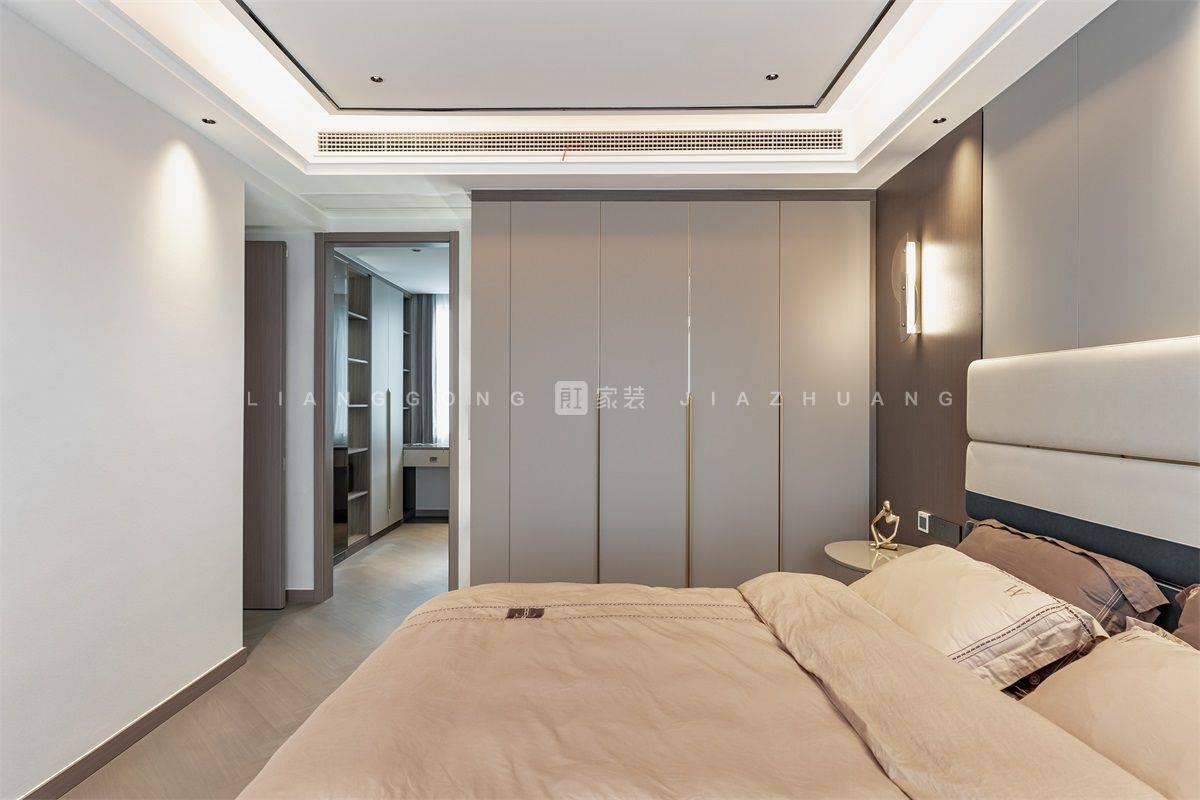 145㎡轻奢风格主卧装修案例