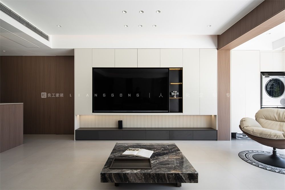 143㎡现代风格客厅装修案例