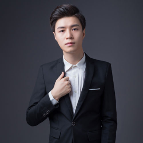 设计师王维